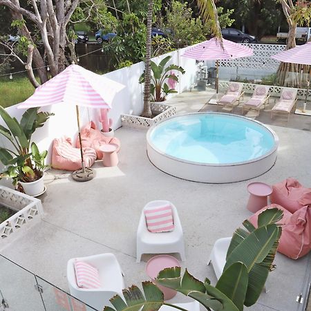 Hostel Cali Backpackers Caloundra Zewnętrze zdjęcie