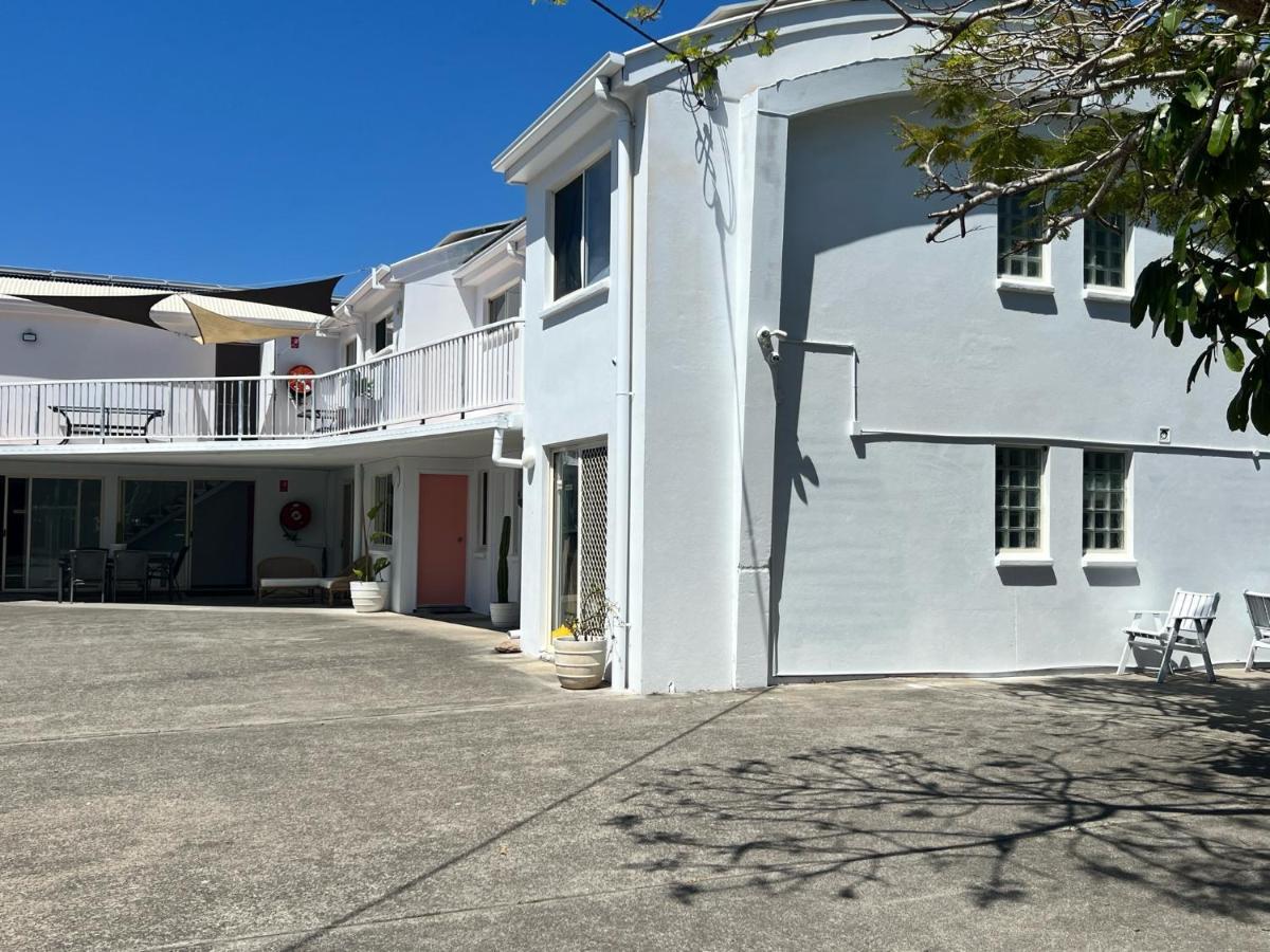 Hostel Cali Backpackers Caloundra Zewnętrze zdjęcie